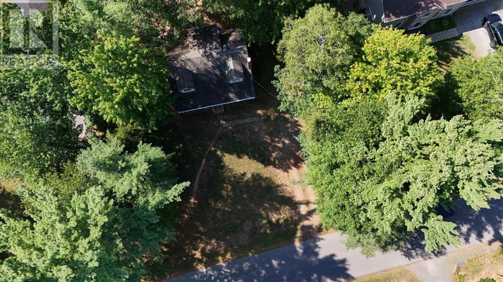 Property 29 of 33 of 1160 Pine Crest Drive