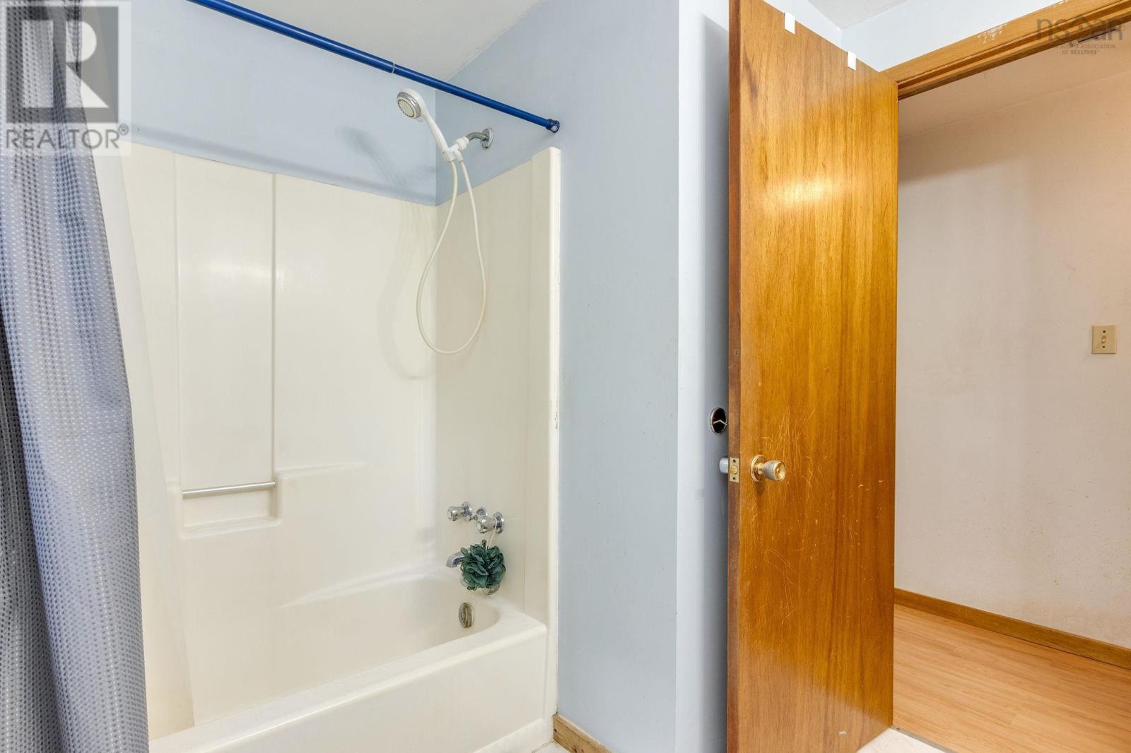 Property 7 of 33 of 1160 Pine Crest Drive