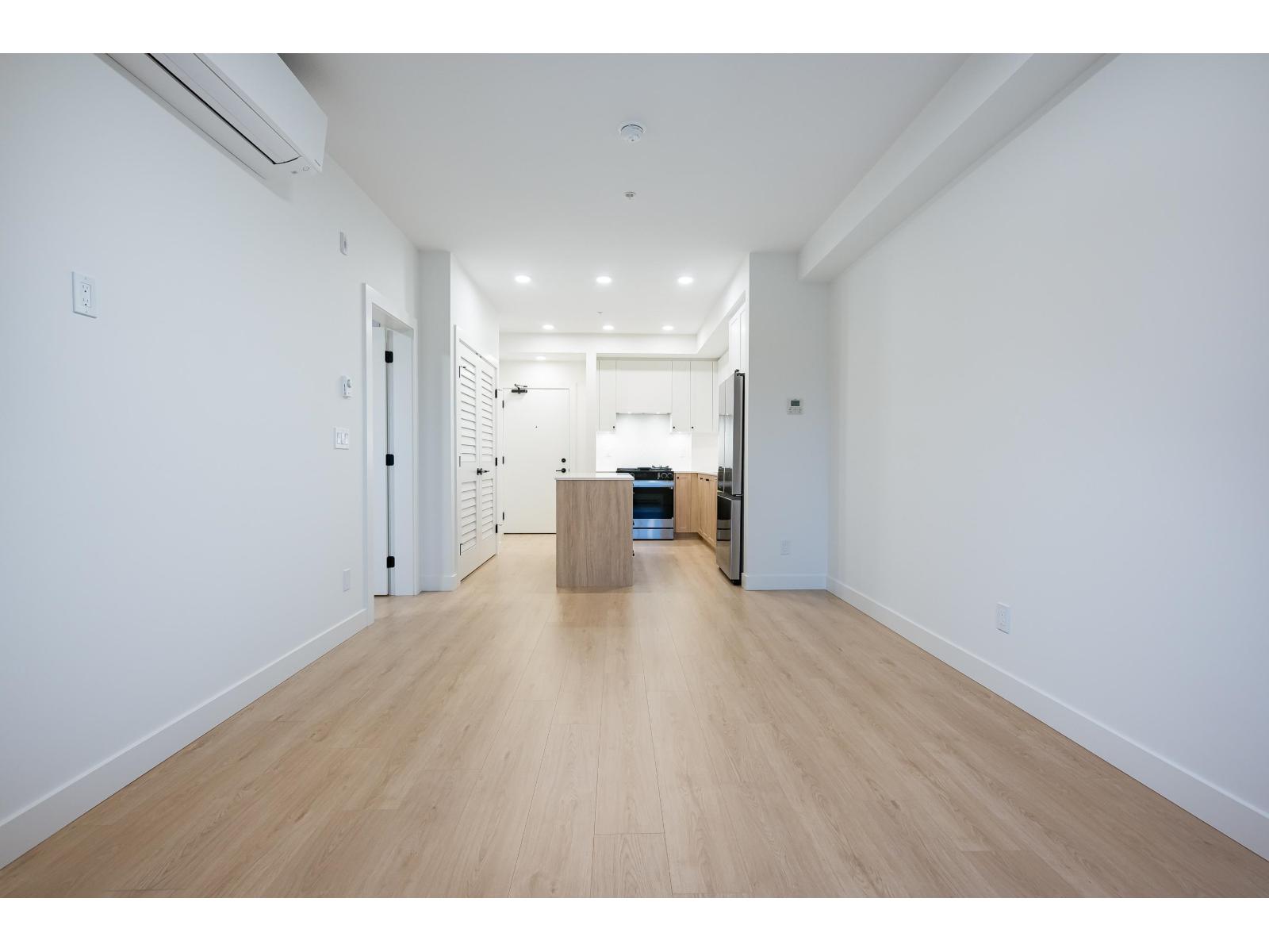 206 19911 76 AVENUE, Langley