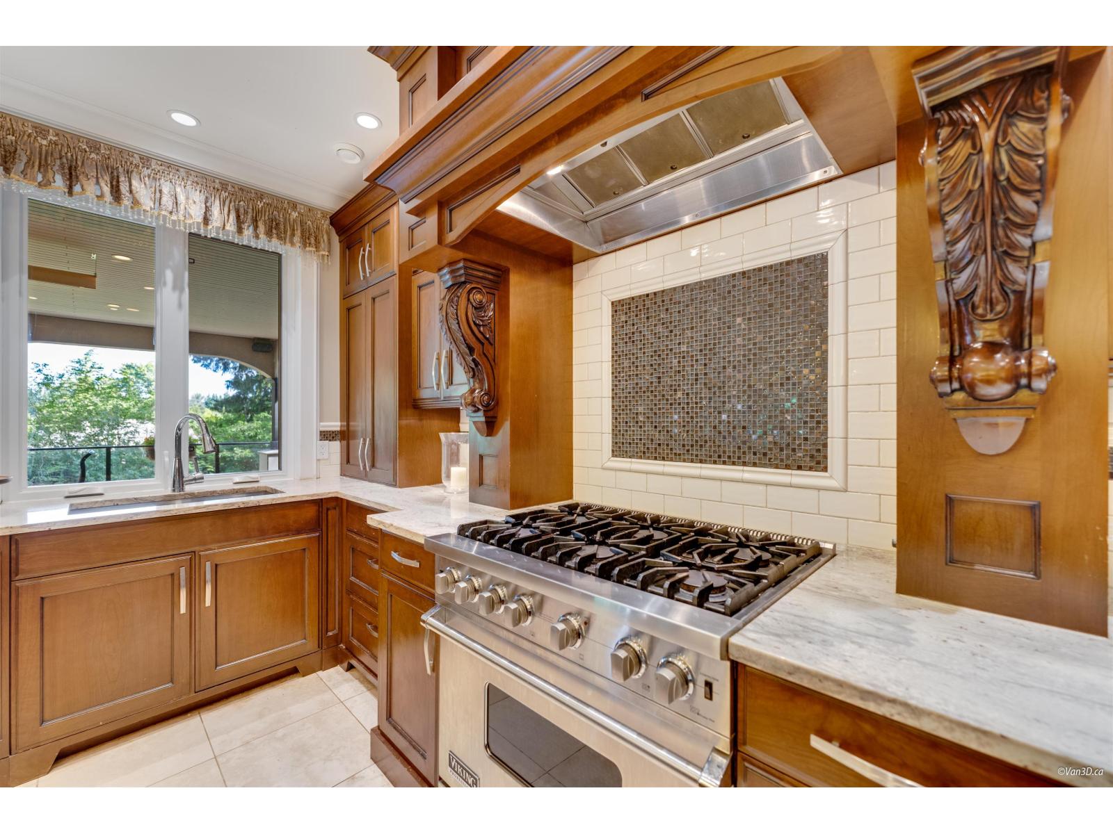 13939 28 AVENUE, Surrey