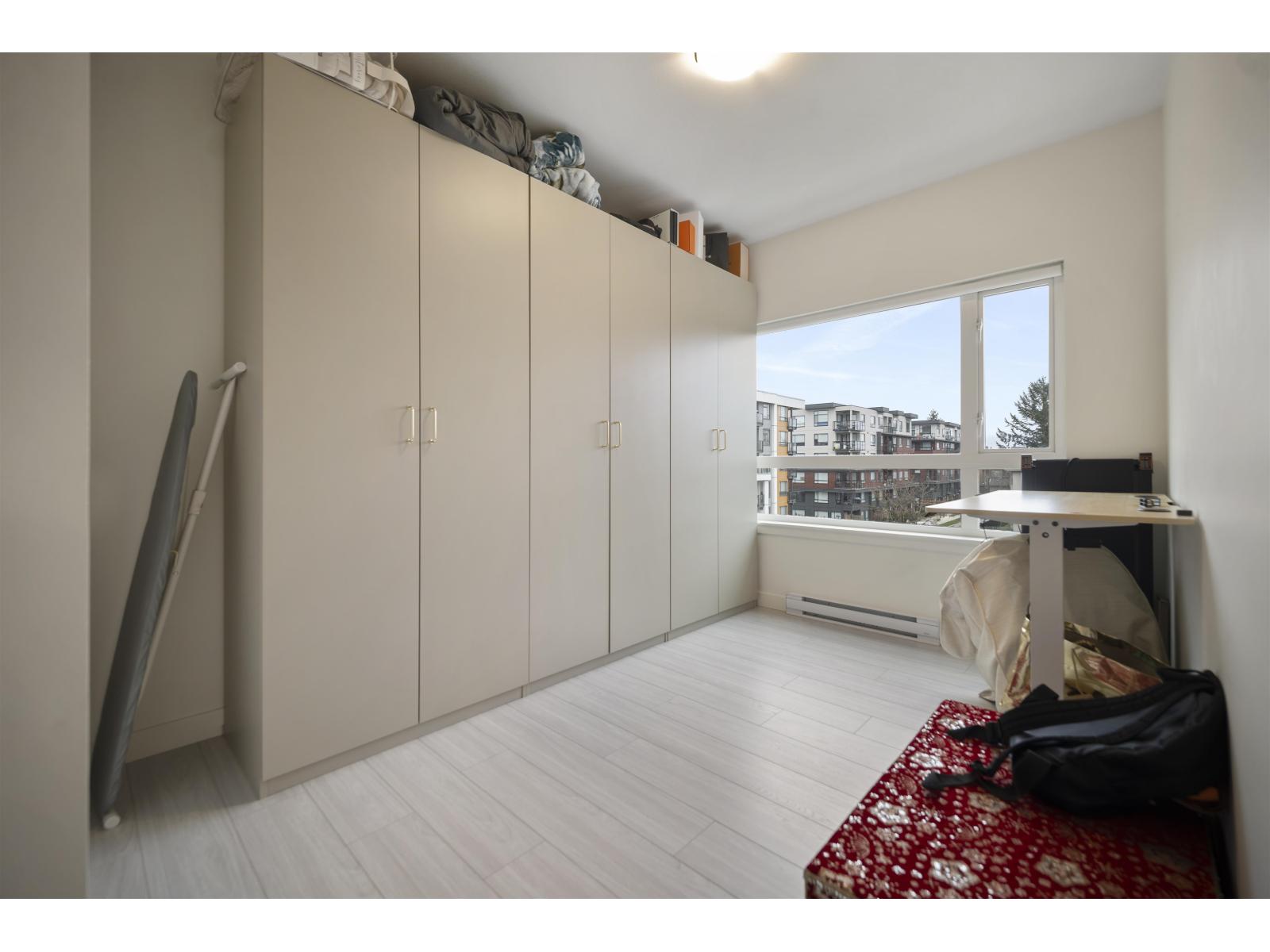 405 10777 138 STREET, Surrey