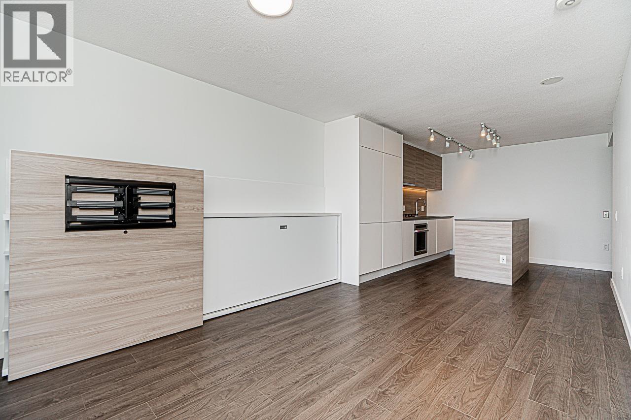 2712 908 QUAYSIDE DRIVE, New Westminster