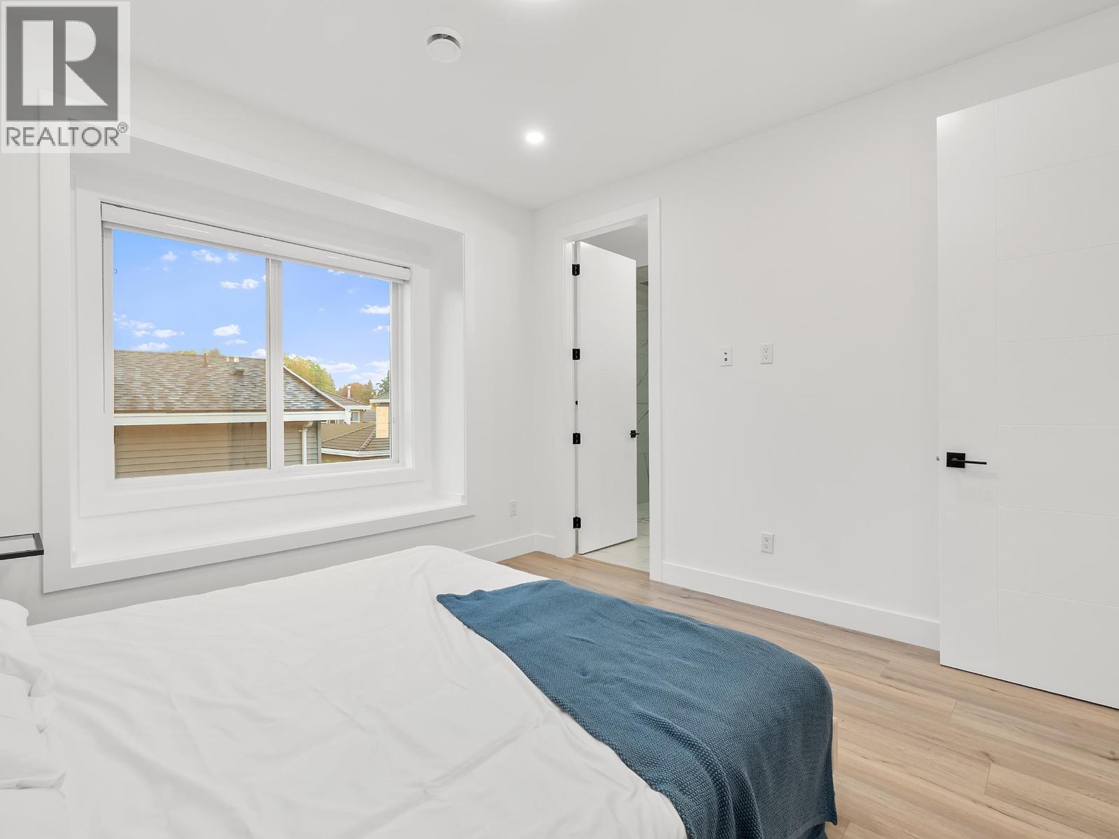 10655 NO. 1 Road, Richmond