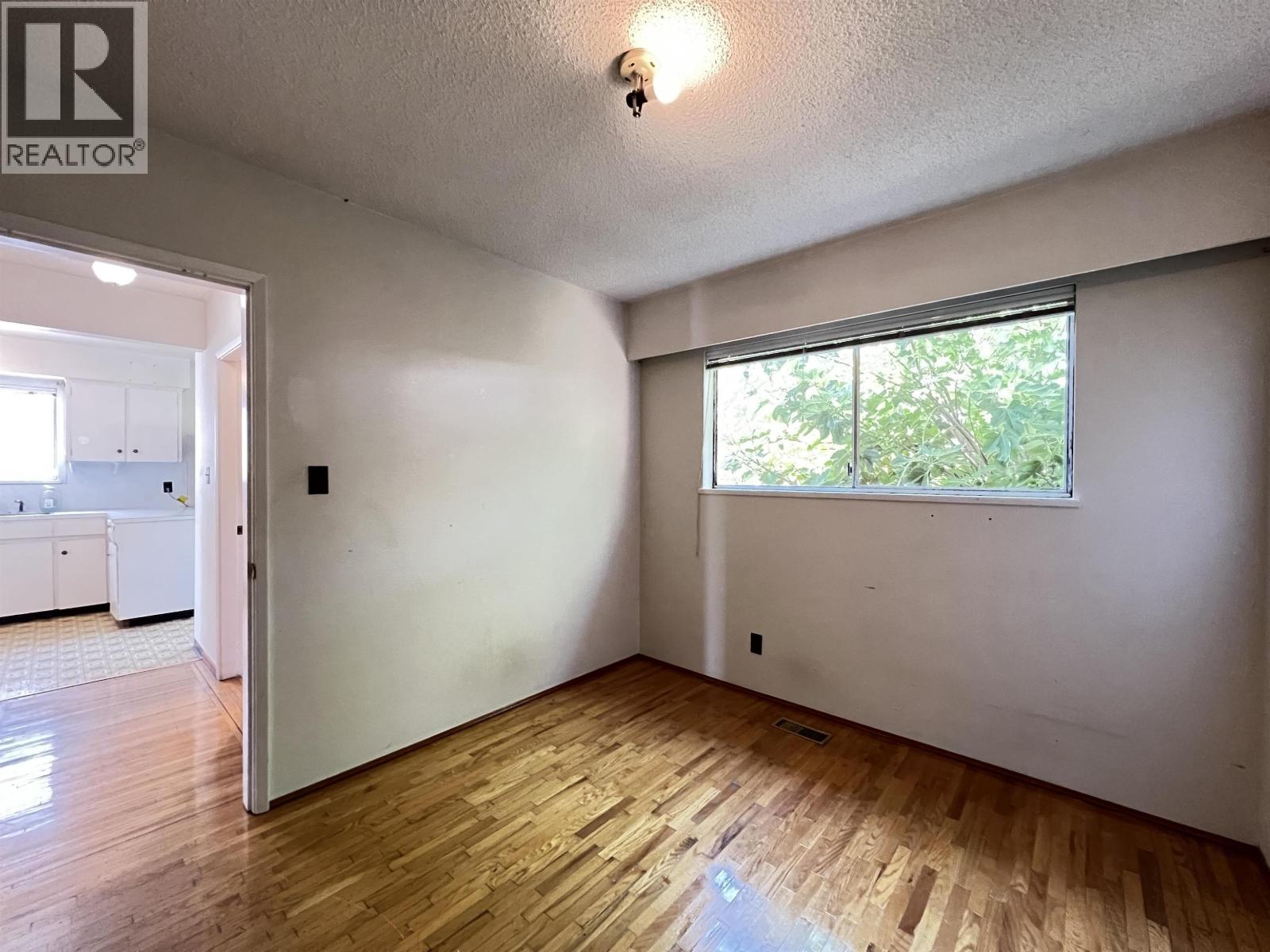 235 E 62ND AVENUE, Vancouver