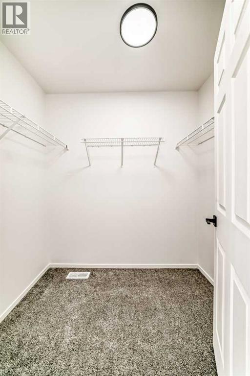 Single Family House for Sale in  Saddlecrest Way NE Saddle Ridge Calgary 