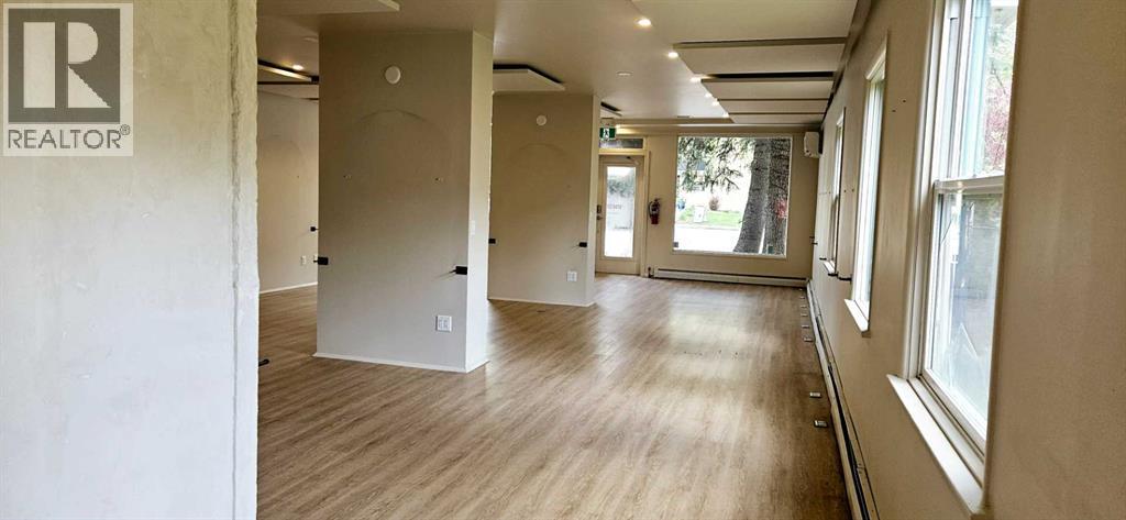 Retail for Sale in   Parkdale Crescent NW Parkdale Calgary 