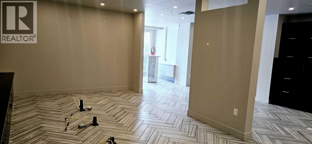 Retail for Sale in   Parkdale Crescent NW Parkdale Calgary 