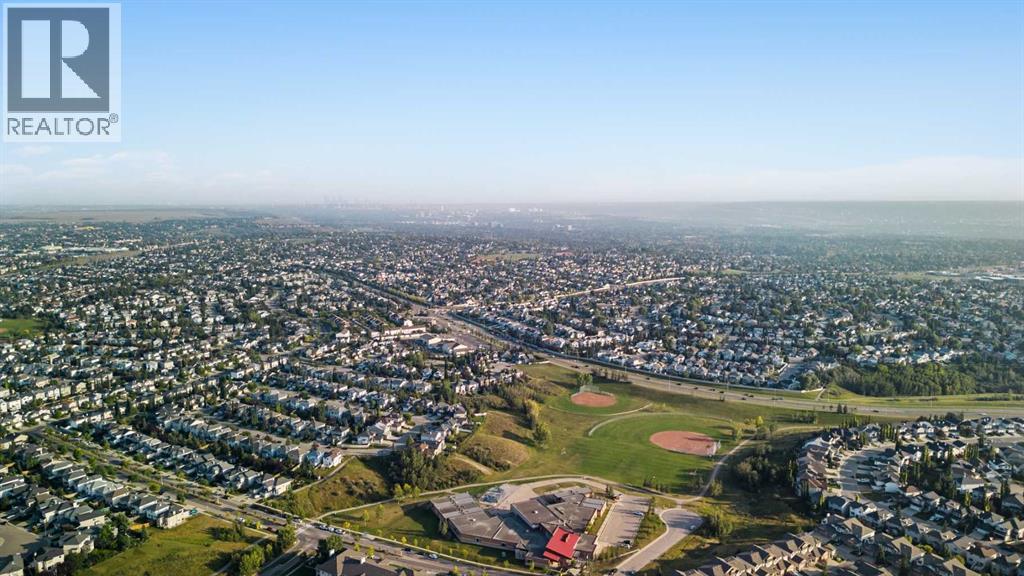 Single Family House for Sale in  Citadel Ridge Green NW Citadel Calgary 