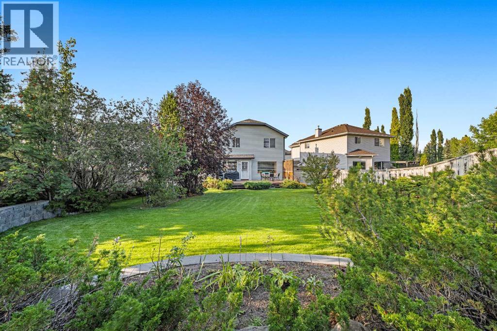 Single Family House for Sale in  Citadel Ridge Green NW Citadel Calgary 