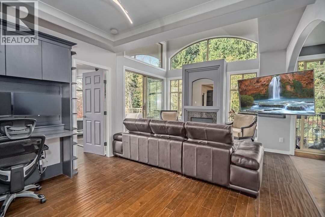 405 3176 PLATEAU BOULEVARD, Coquitlam