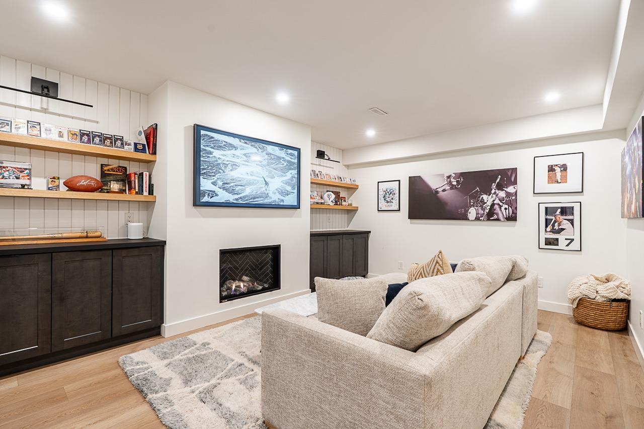 839 164 STREET, Surrey