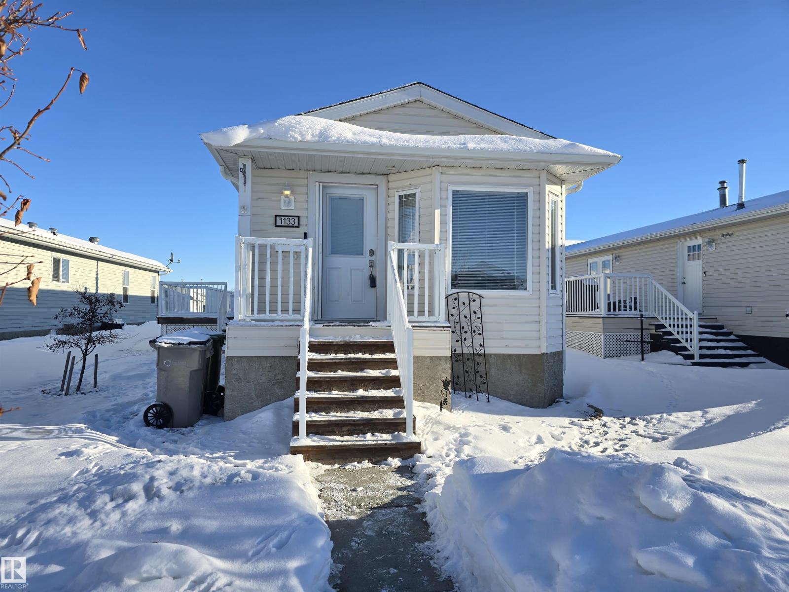 1133 Aspen DR, Leduc
