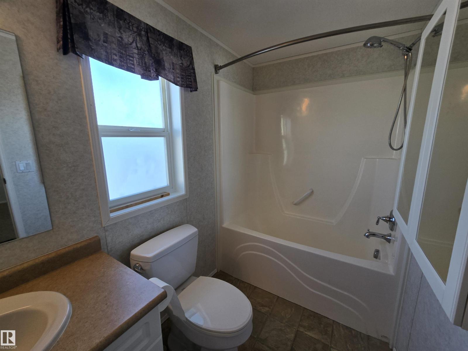 1133 Aspen DR, Leduc