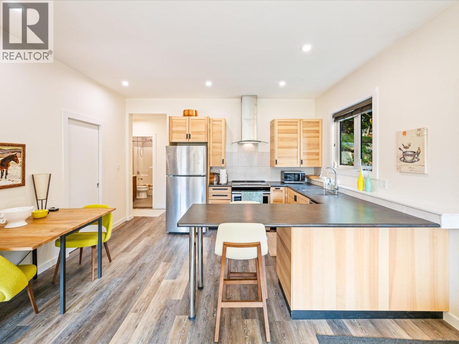 9331 EMERALD DRIVE, Whistler