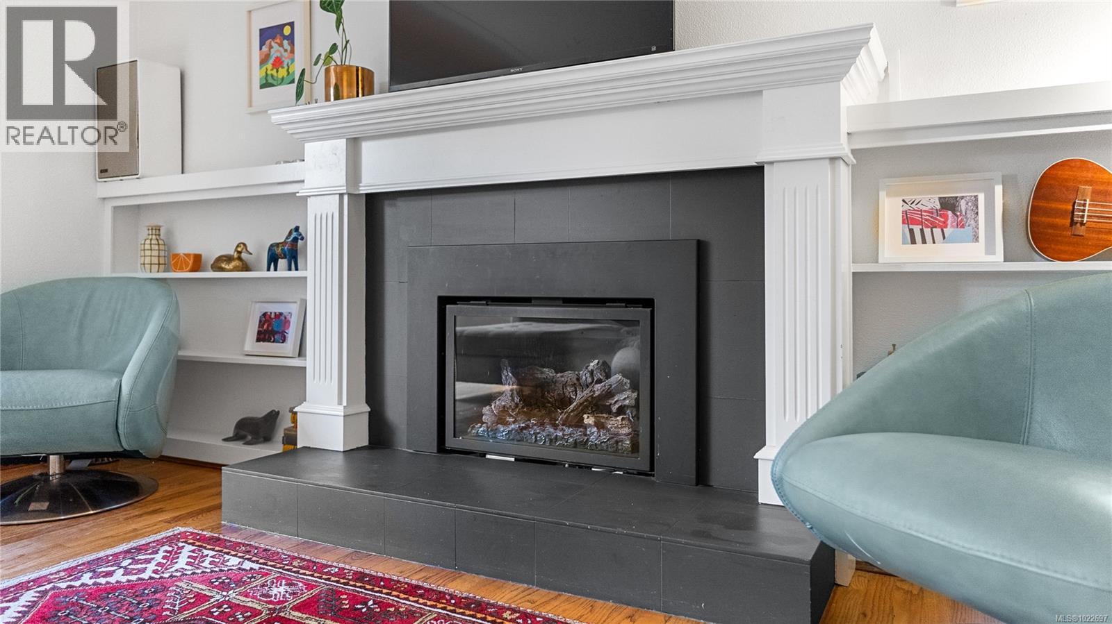 2792 Tudor Ave, Saanich