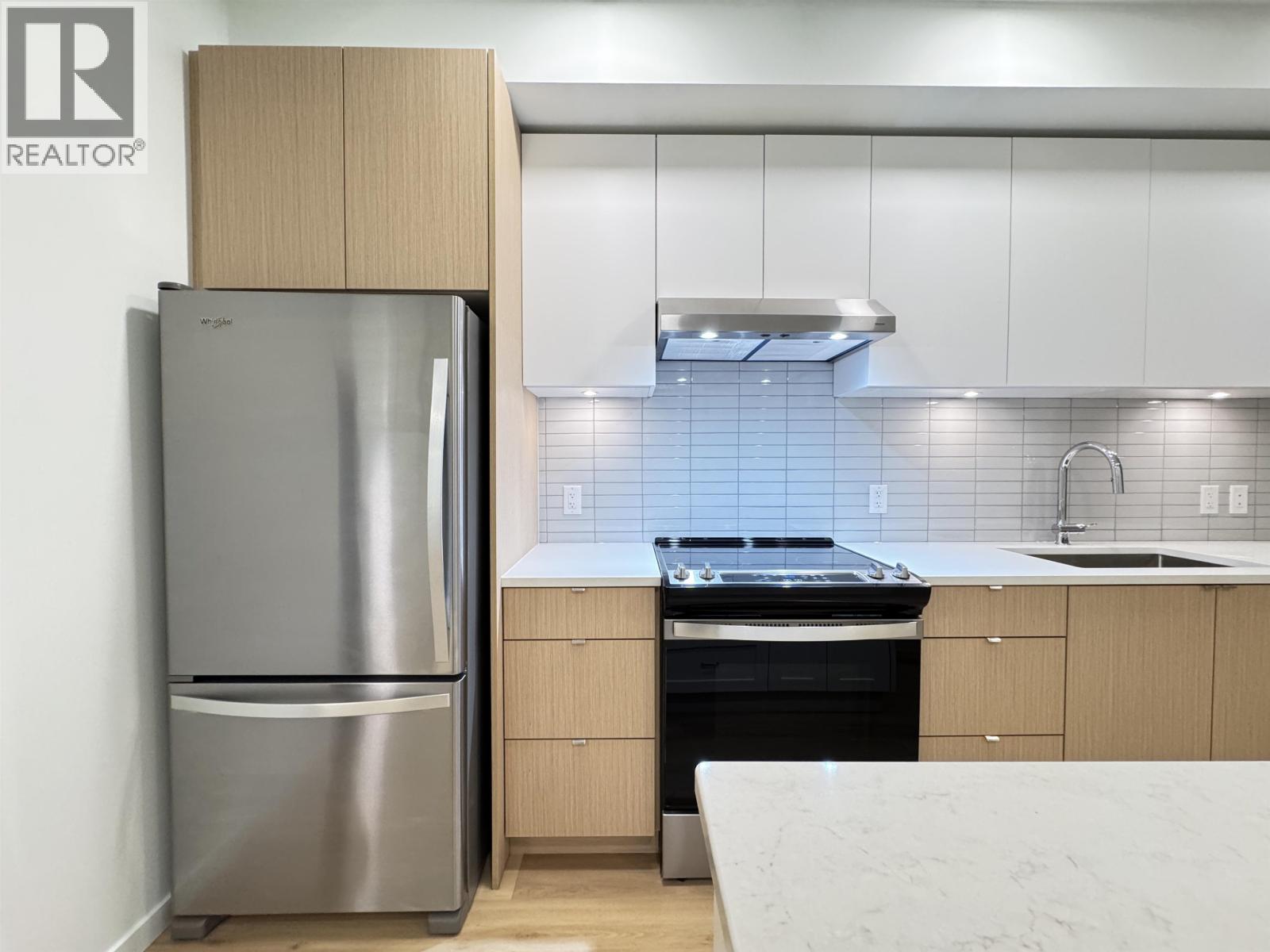 405 1360 VICTORIA STREET, Squamish