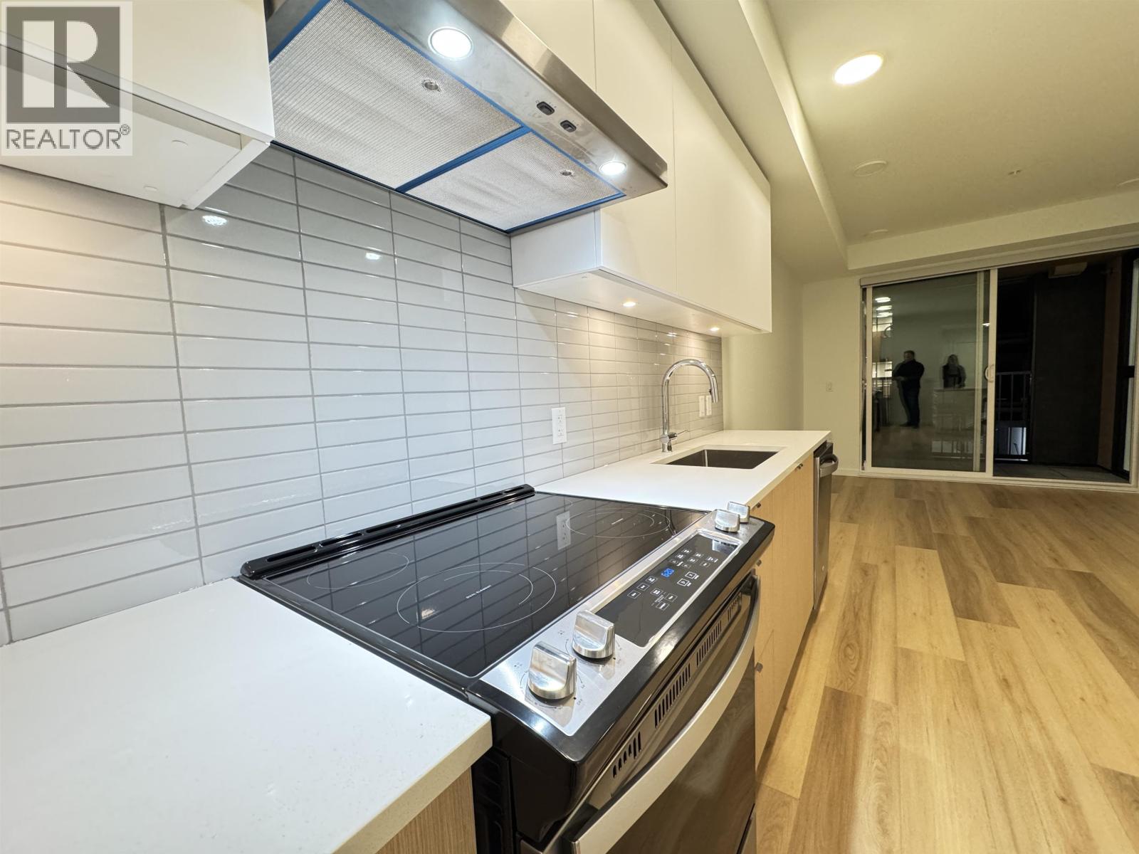 405 1360 VICTORIA STREET, Squamish