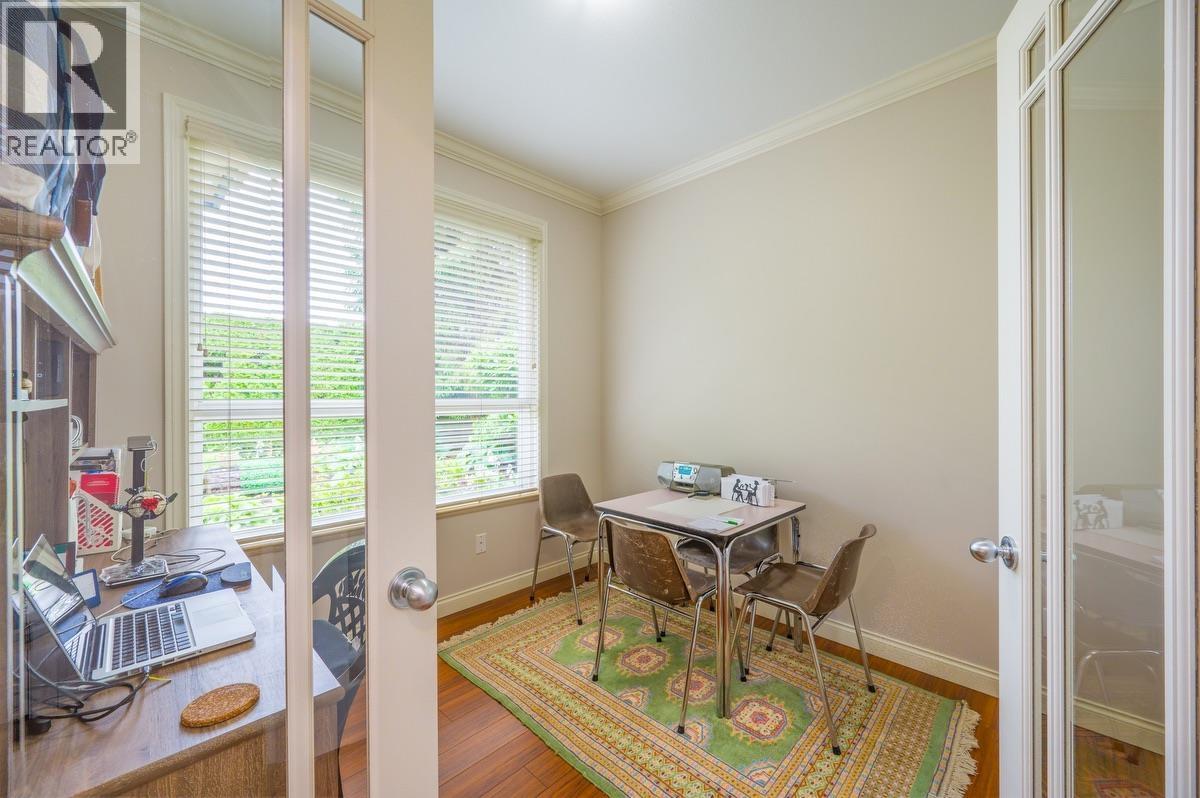 #1-6105 RIVER Road, Delta