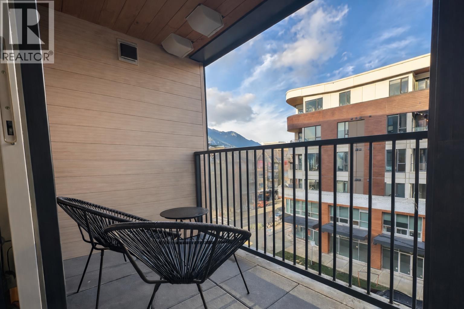 405 37994 SECOND AVENUE, Squamish