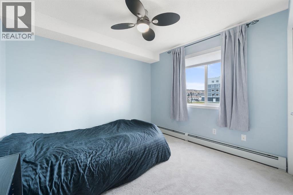 505 Railway Street West, Cochrane