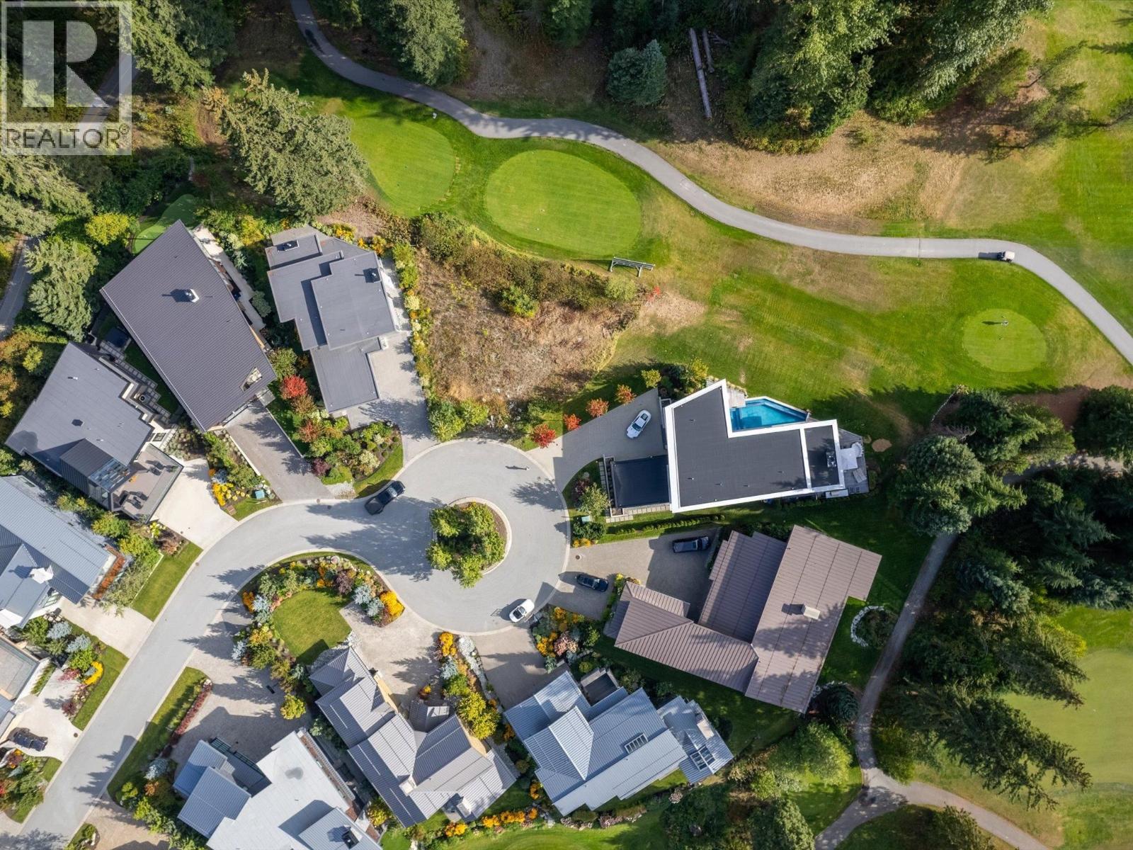 8080 CYPRESS PLACE, Whistler