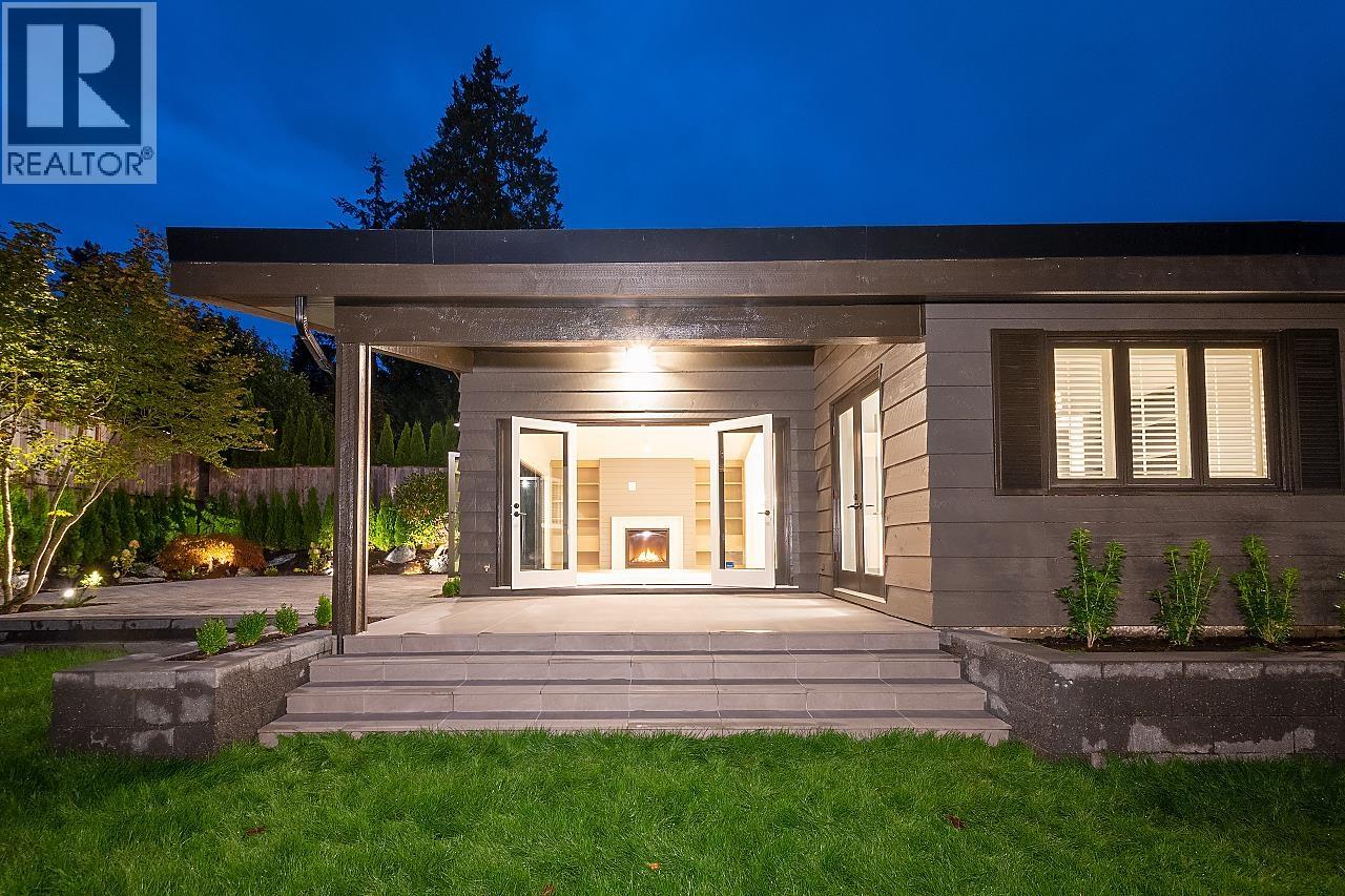 1565 19TH STREET, West Vancouver