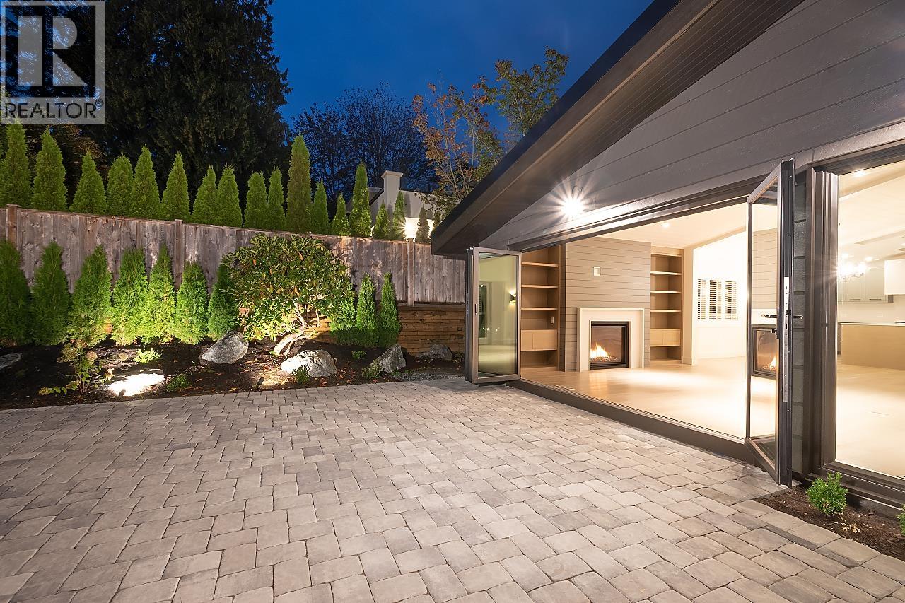 1565 19TH STREET, West Vancouver