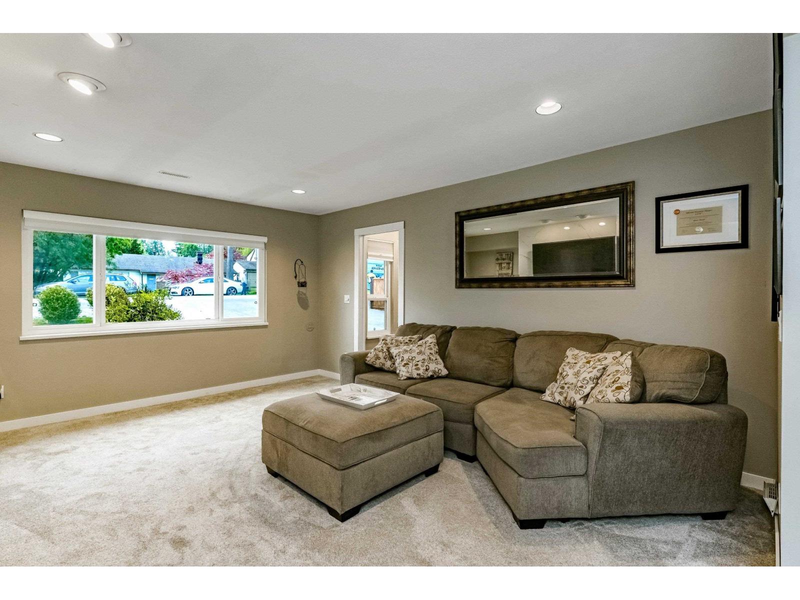 19843 48 AVENUE, Langley