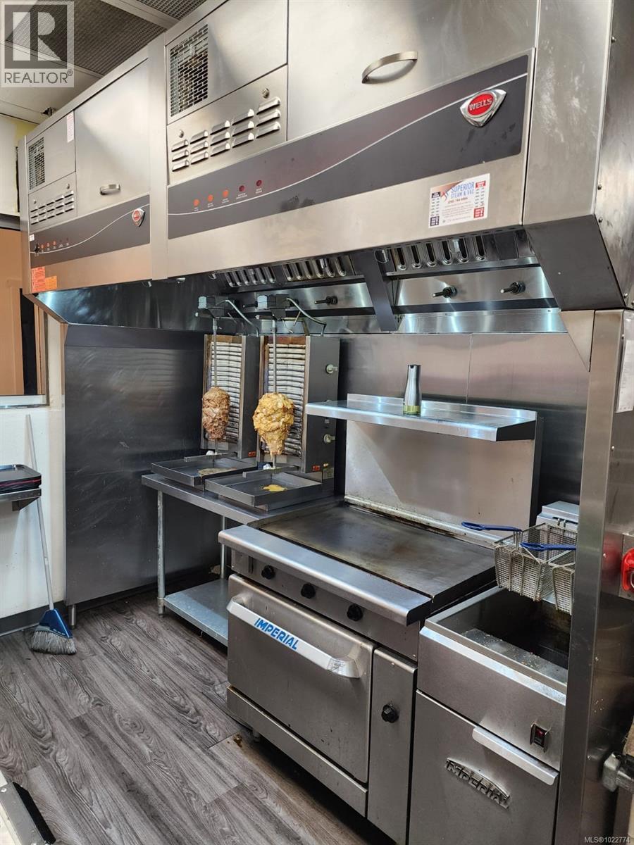 103 225 Menzies Street, Victoria