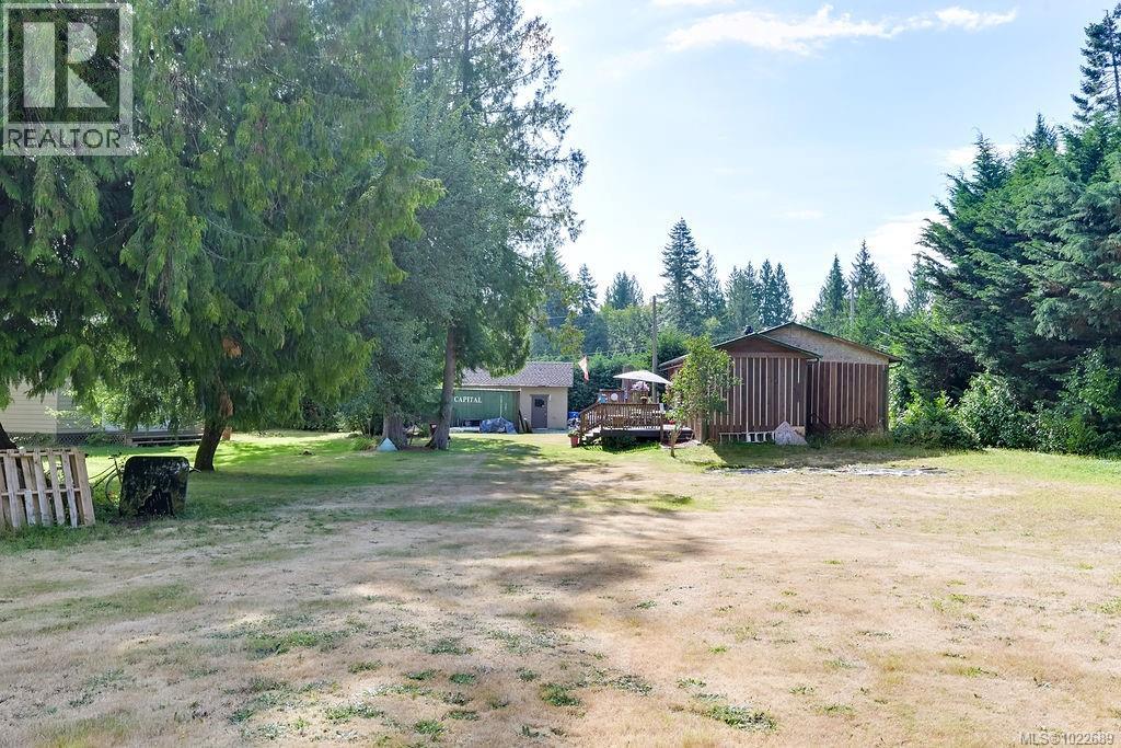 1015 Cowerd Rd - 36
