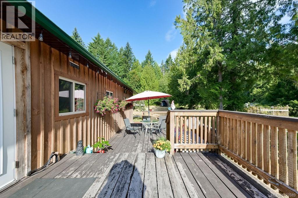 1015 Cowerd Rd - 7