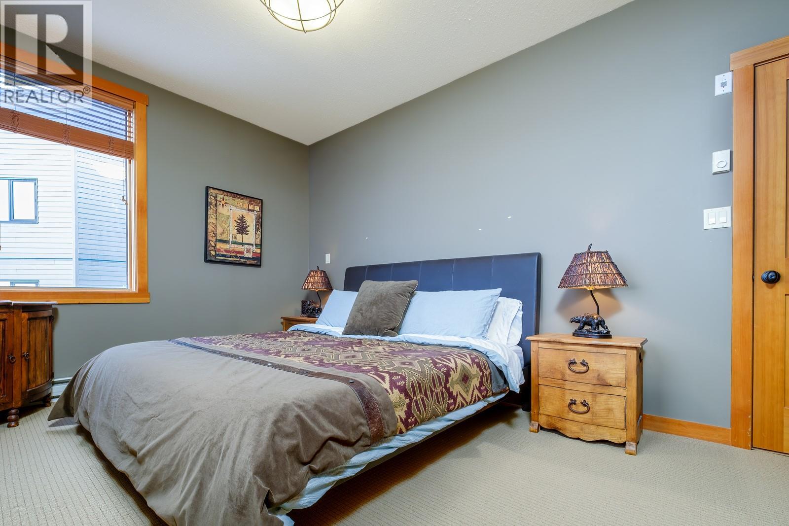 4320 Red Mountain Road Unit# 401, Rossland