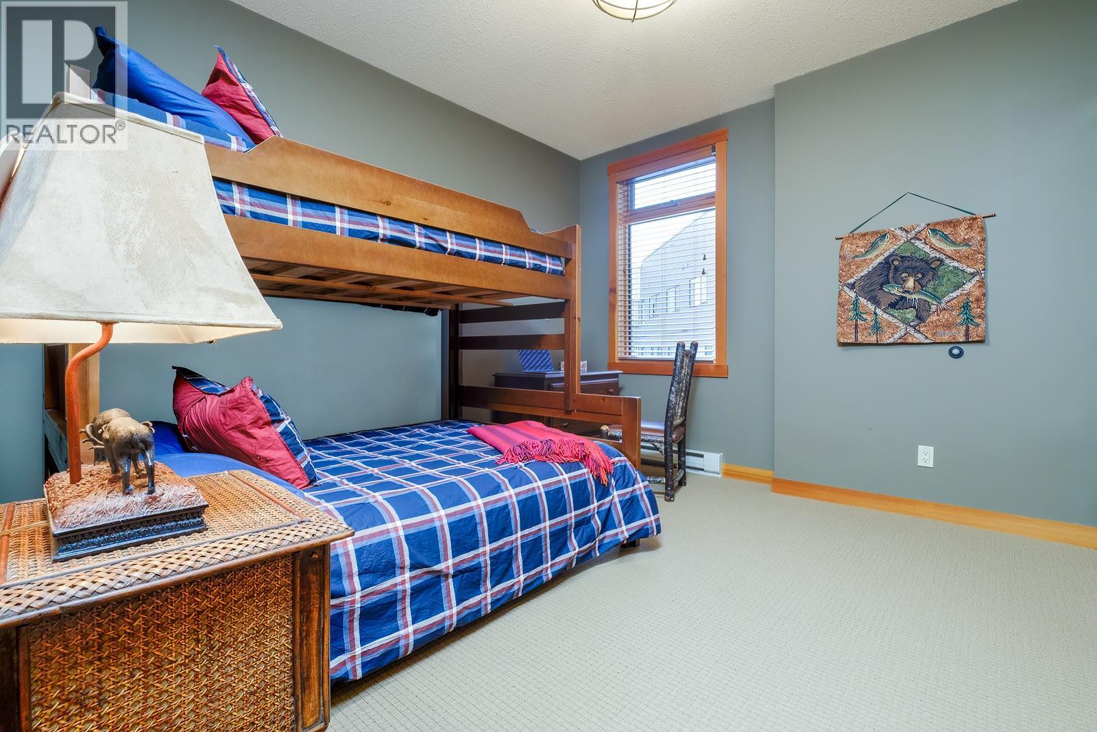 4320 Red Mountain Road Unit# 401, Rossland