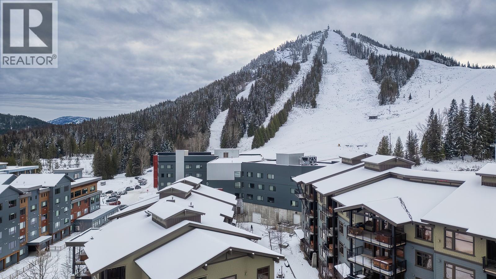 4320 Red Mountain Road Unit# 401, Rossland