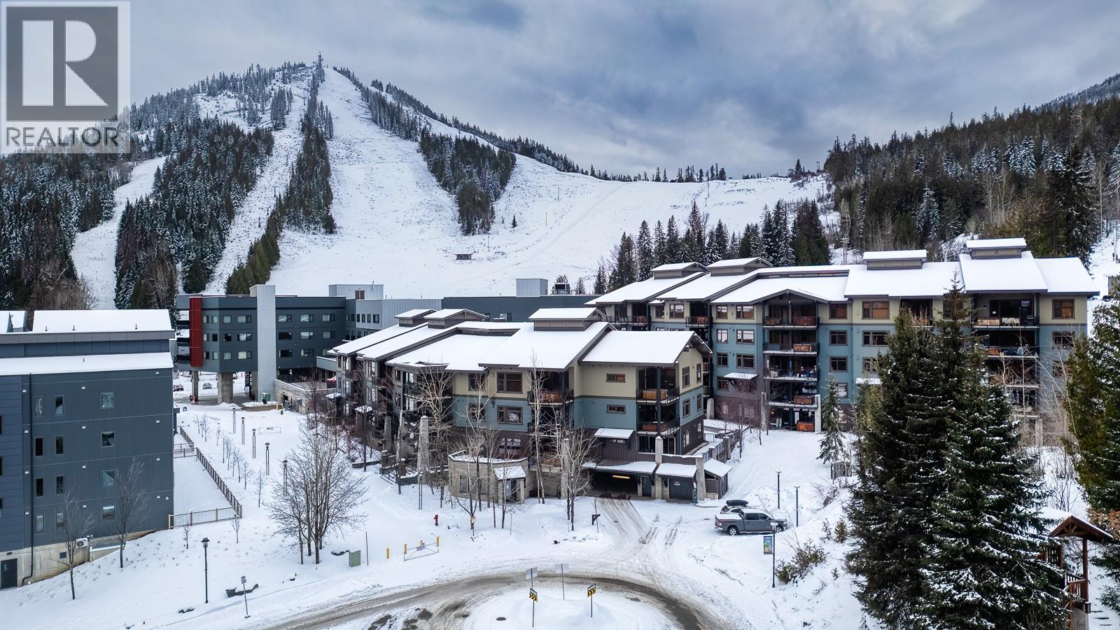 4320 Red Mountain Road Unit# 401, Rossland