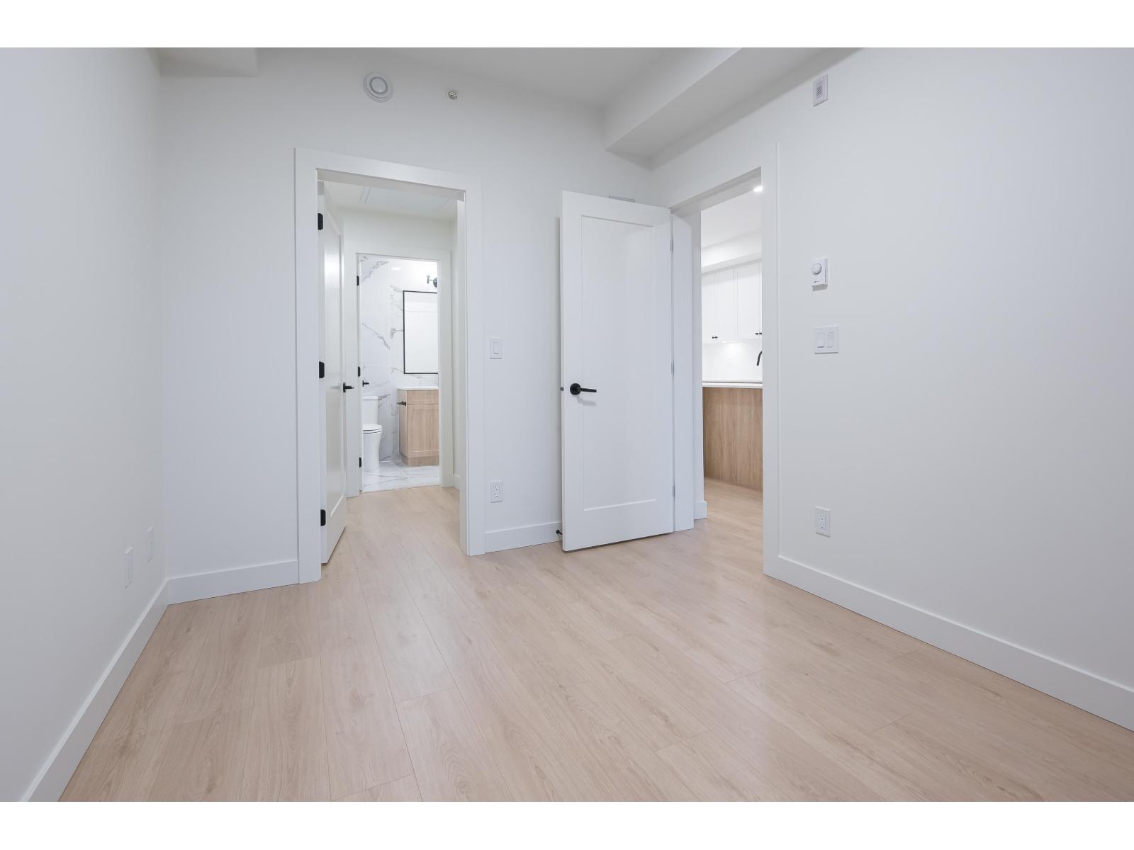 206 19911 76 AVENUE, Langley