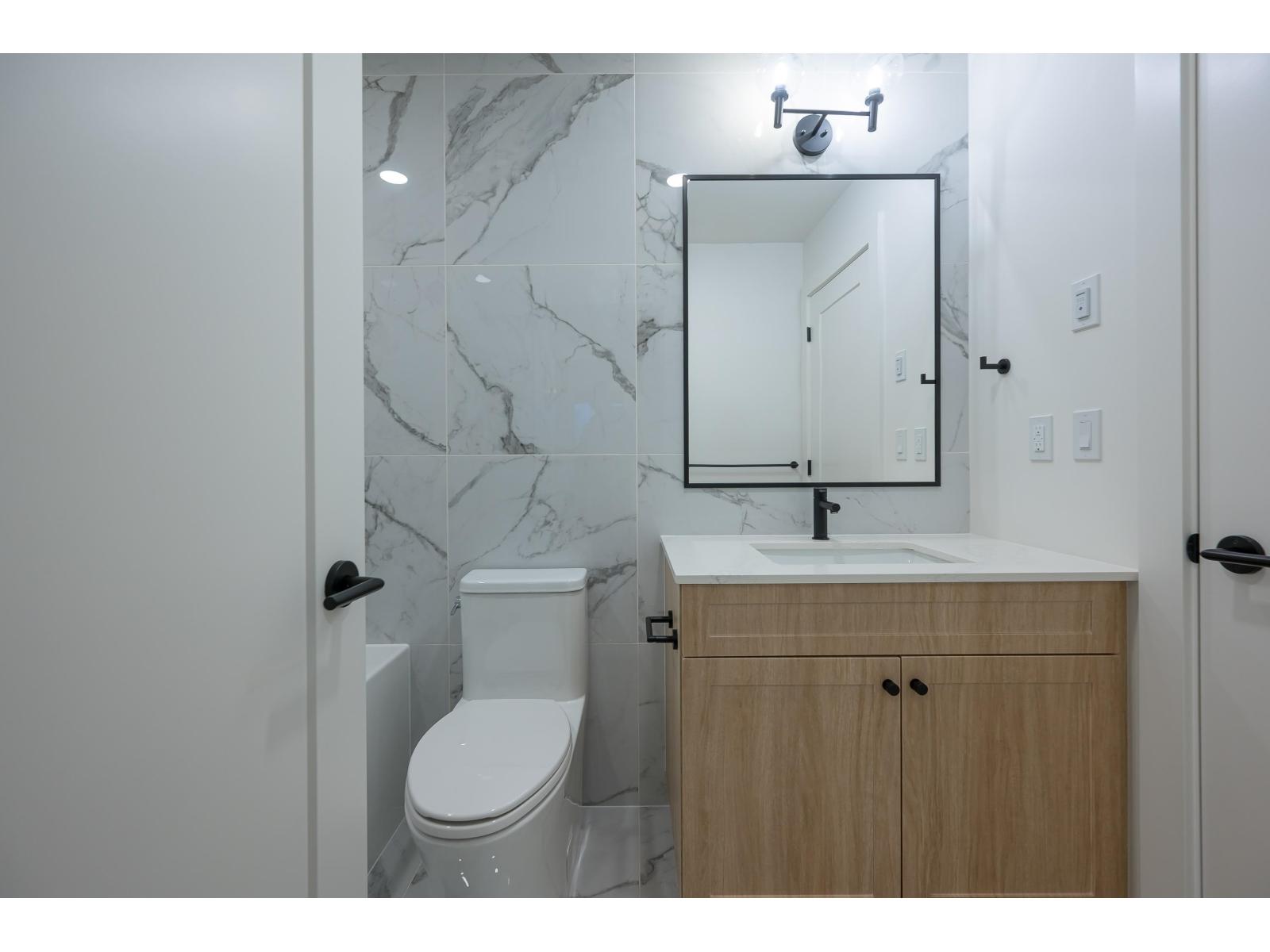 206 19911 76 AVENUE, Langley