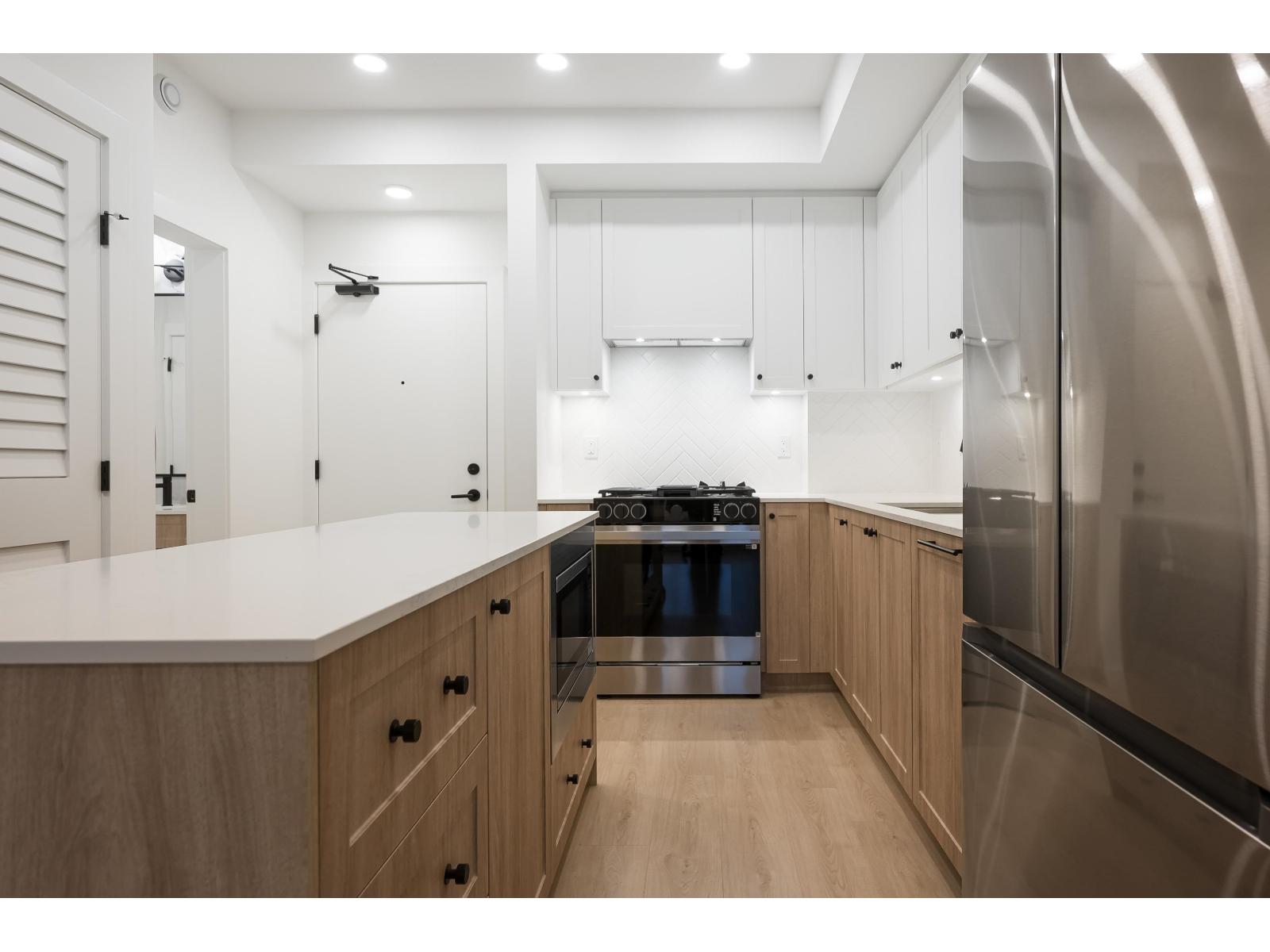 206 19911 76 AVENUE, Langley