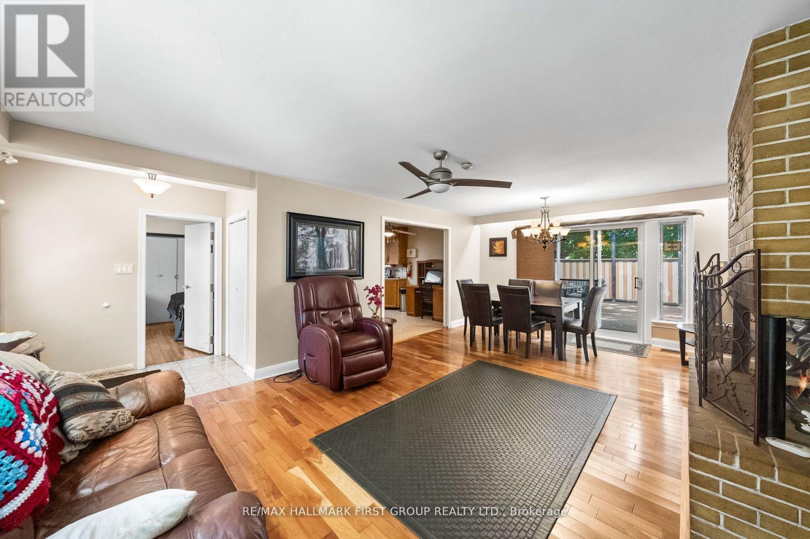 1652 TAUNTON ROAD - 6