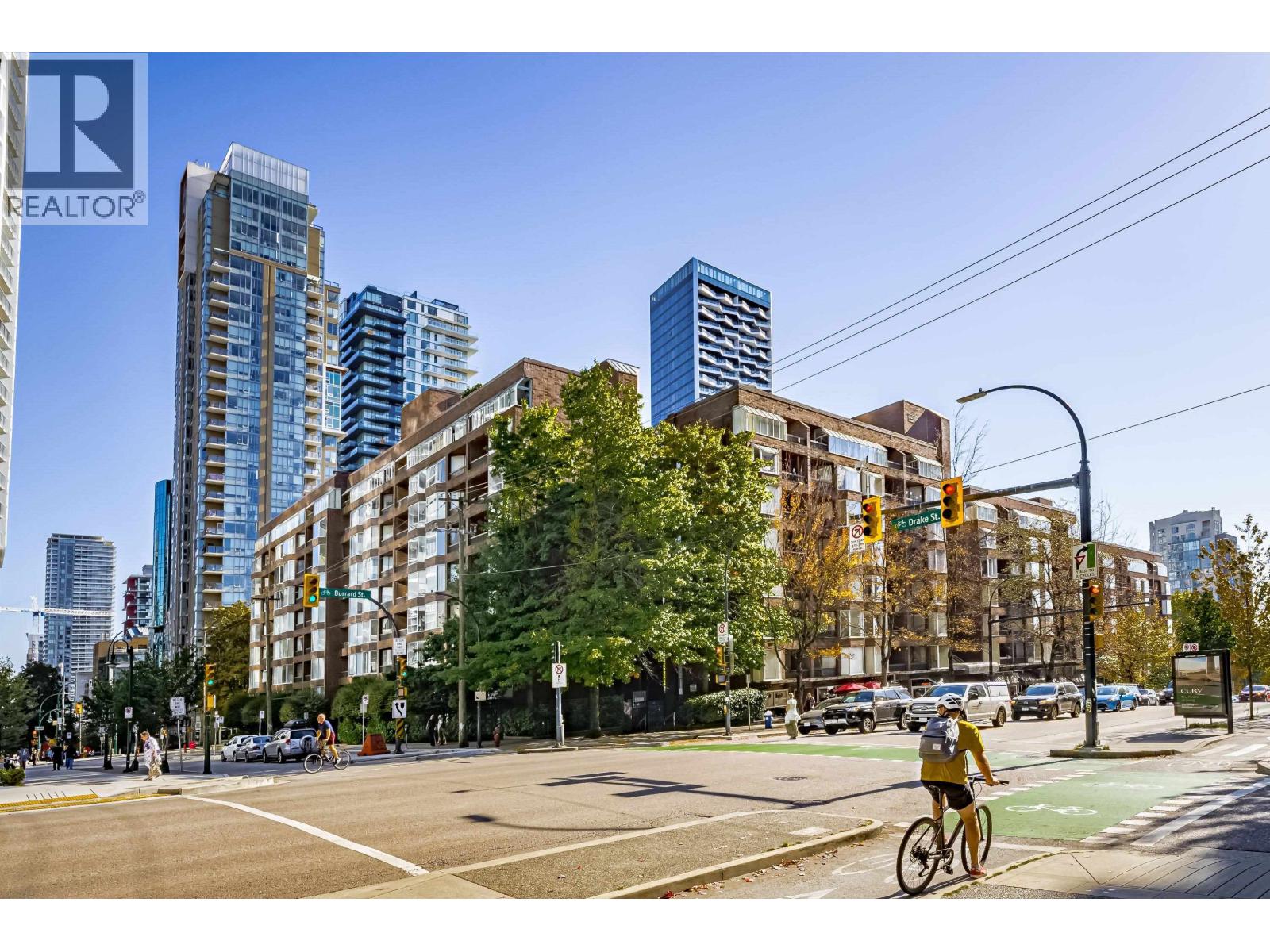 610 1330 BURRARD STREET, Vancouver