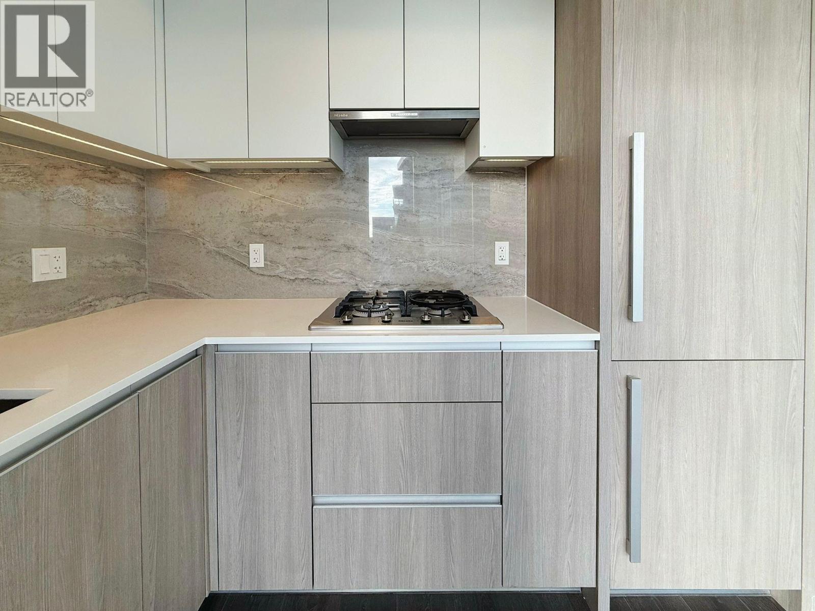 #1301-6633 BUSWELL Street, Richmond