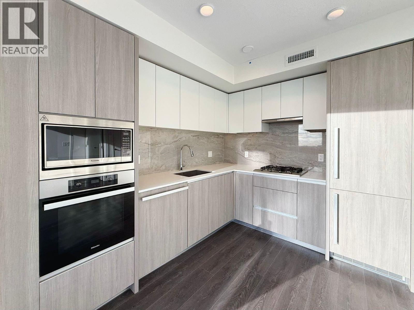 #1301-6633 BUSWELL Street, Richmond