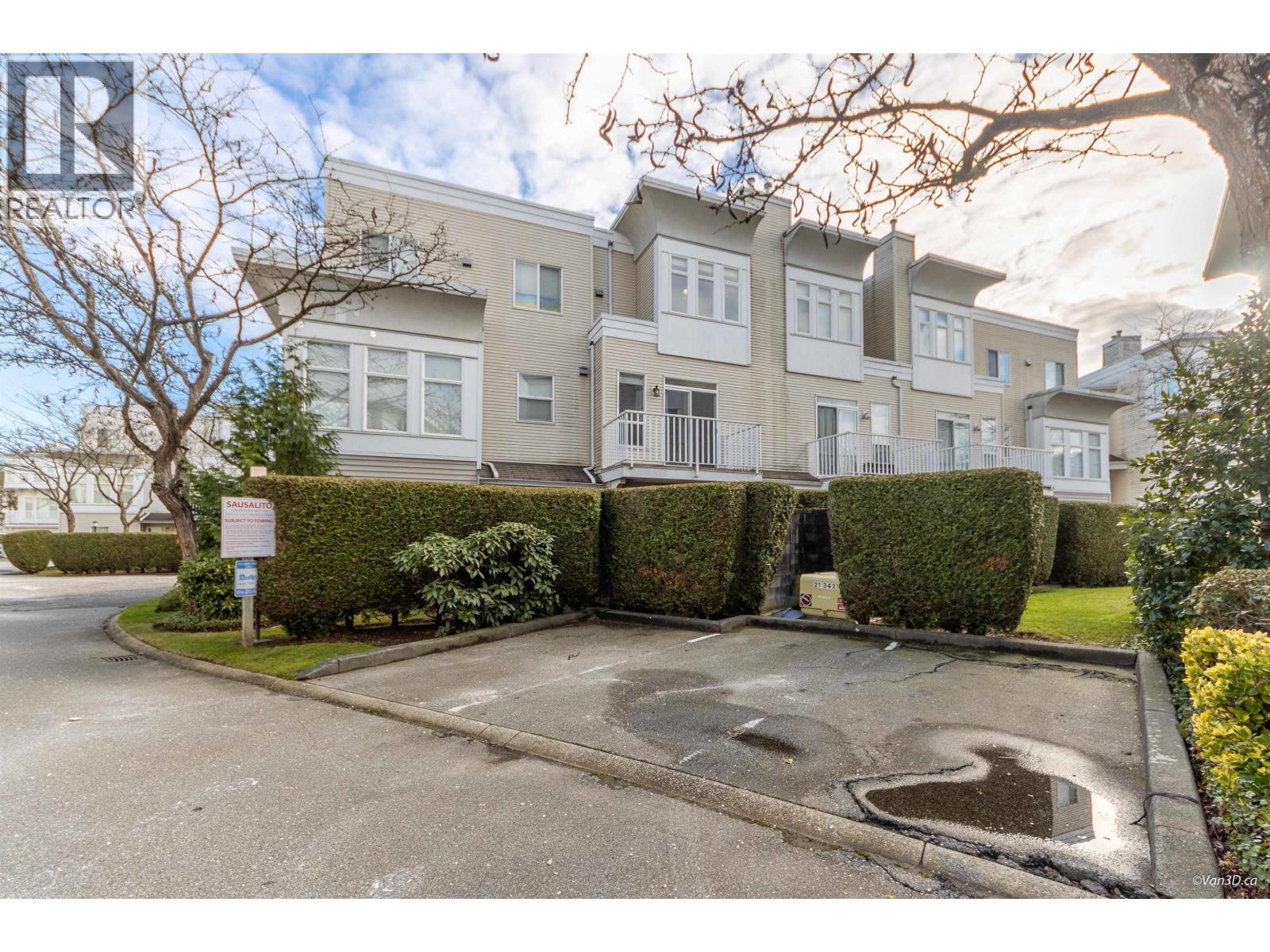 38 12331 MCNEELY DRIVE, Richmond