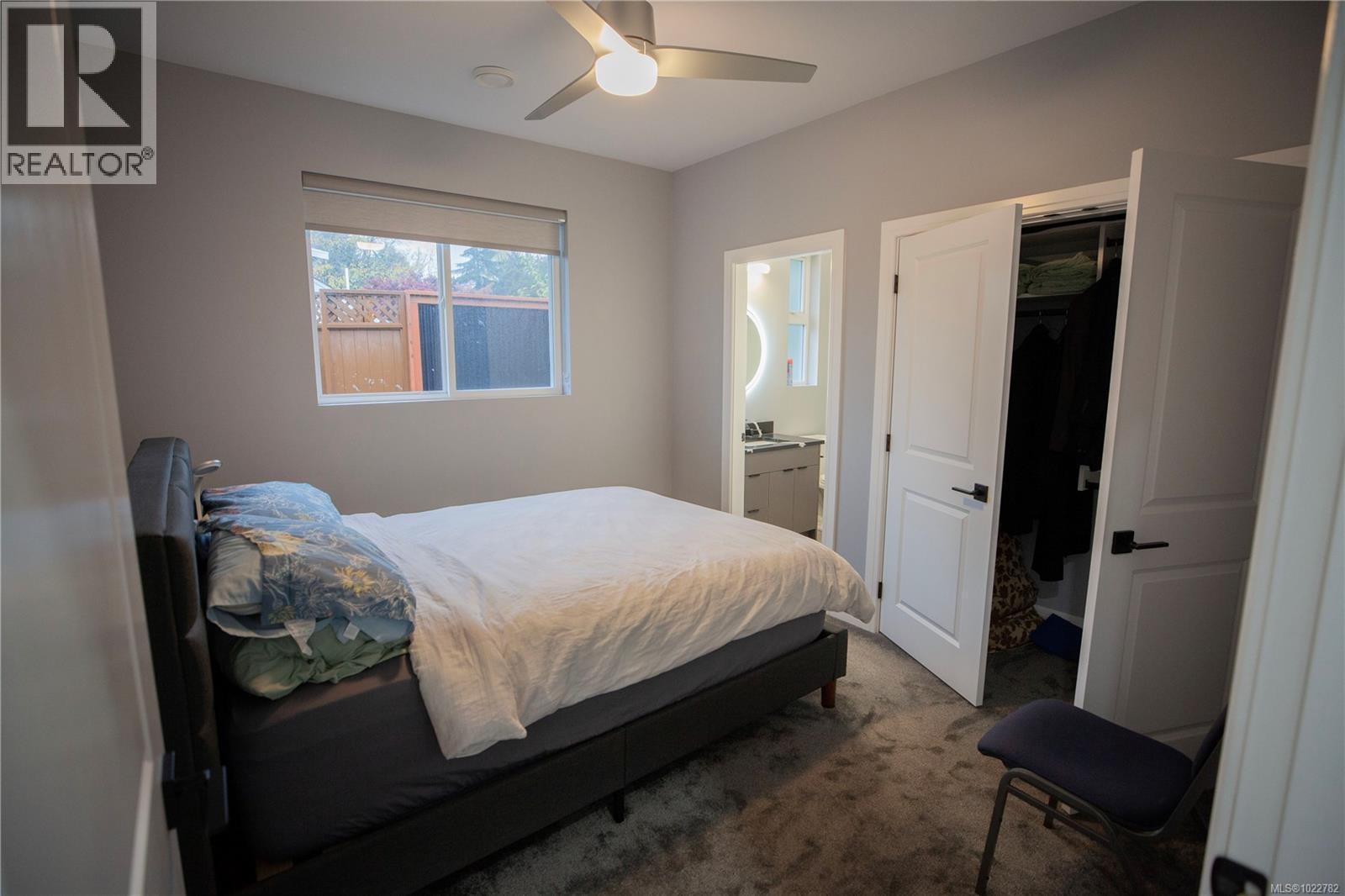 741 Snowdrop Ave, Saanich