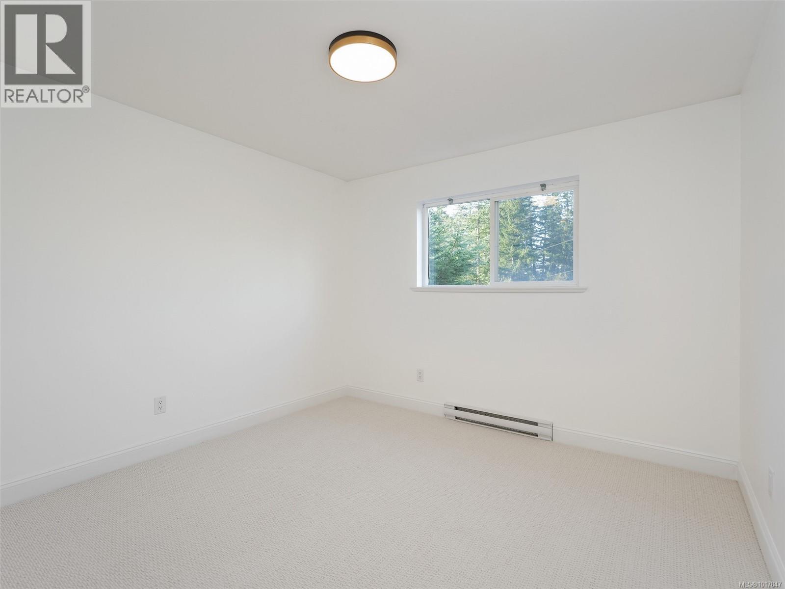 2 Game Rd, View Royal