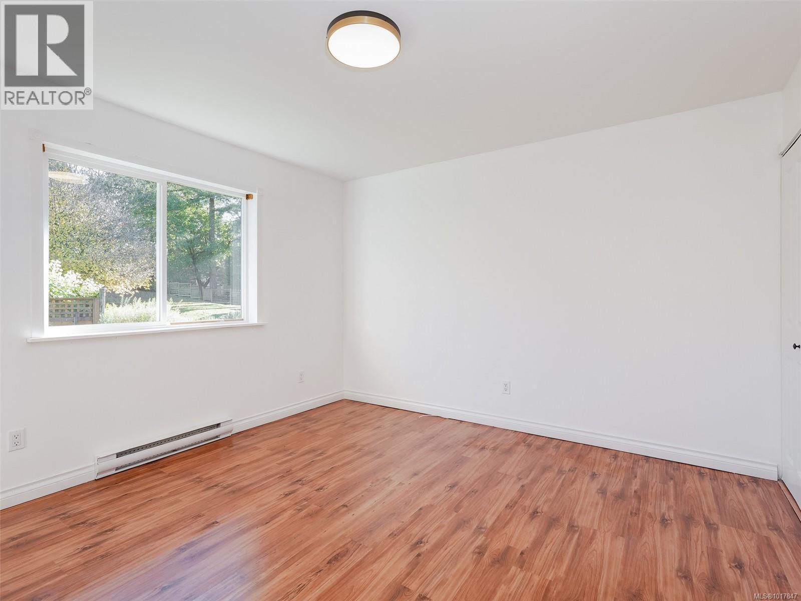 2 Game Rd, View Royal