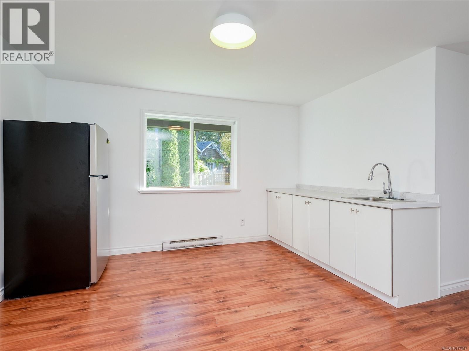 2 Game Rd, View Royal