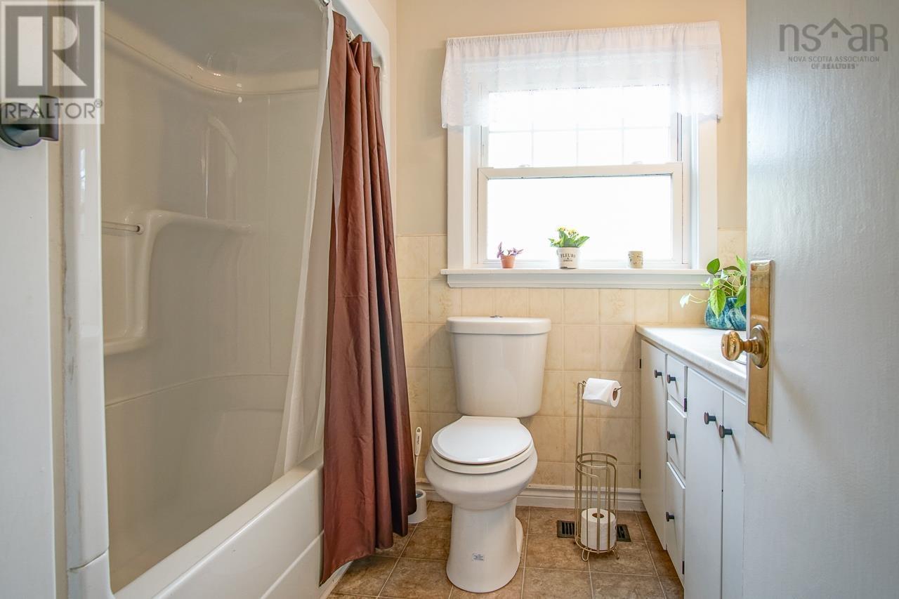 Property 16 of 28 of 6 Comeau Avenue