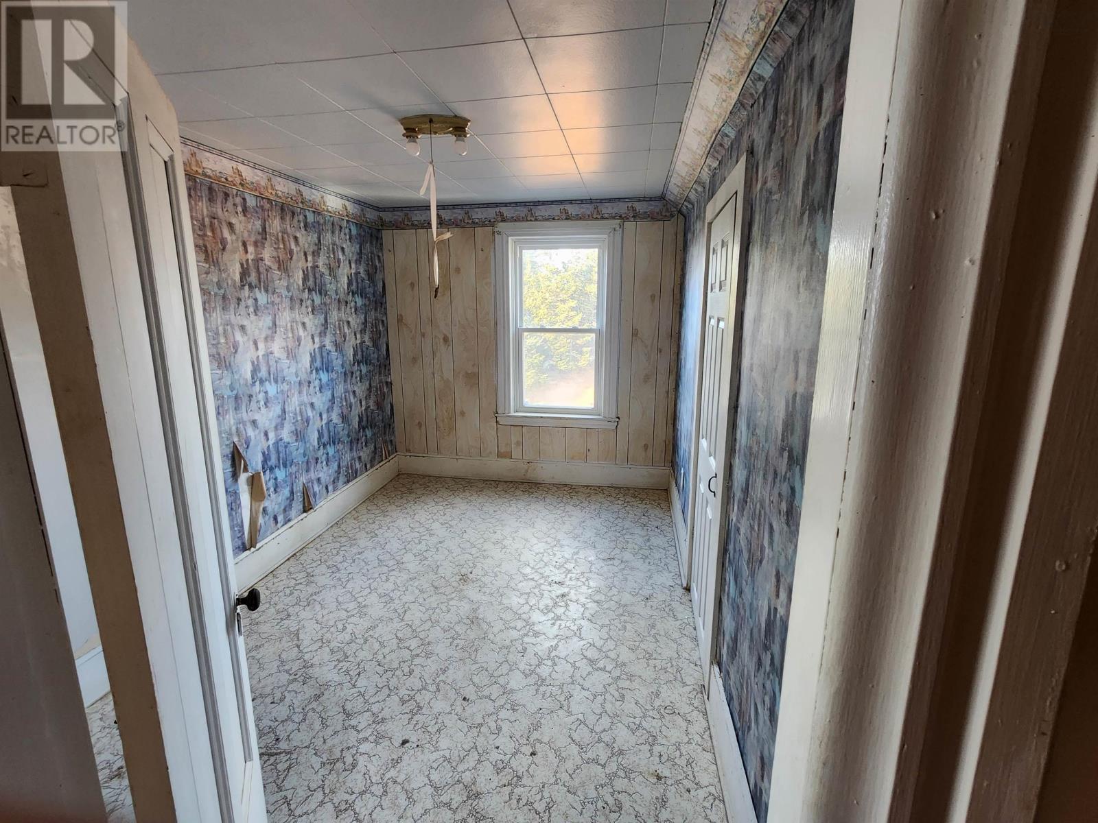 Property 5 of 29 of 12736 Hwy 316