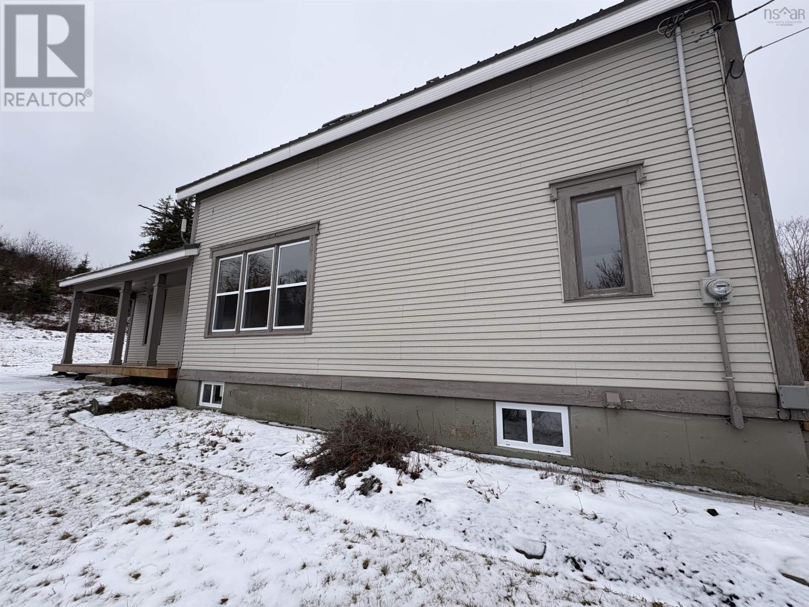 Property 3 of 36 of 5249 East River West Side Road